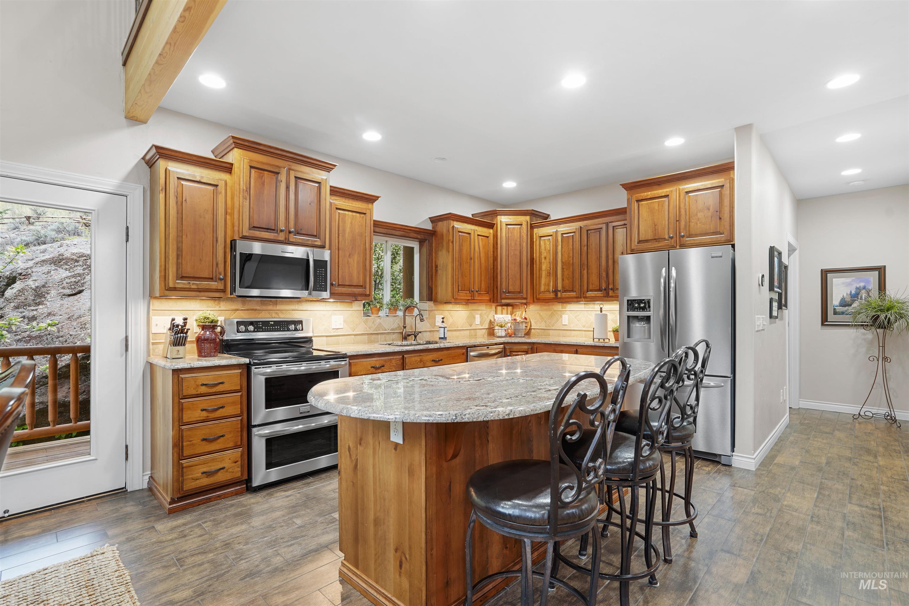 9 Autumn Blaze Lane Property Photo 2