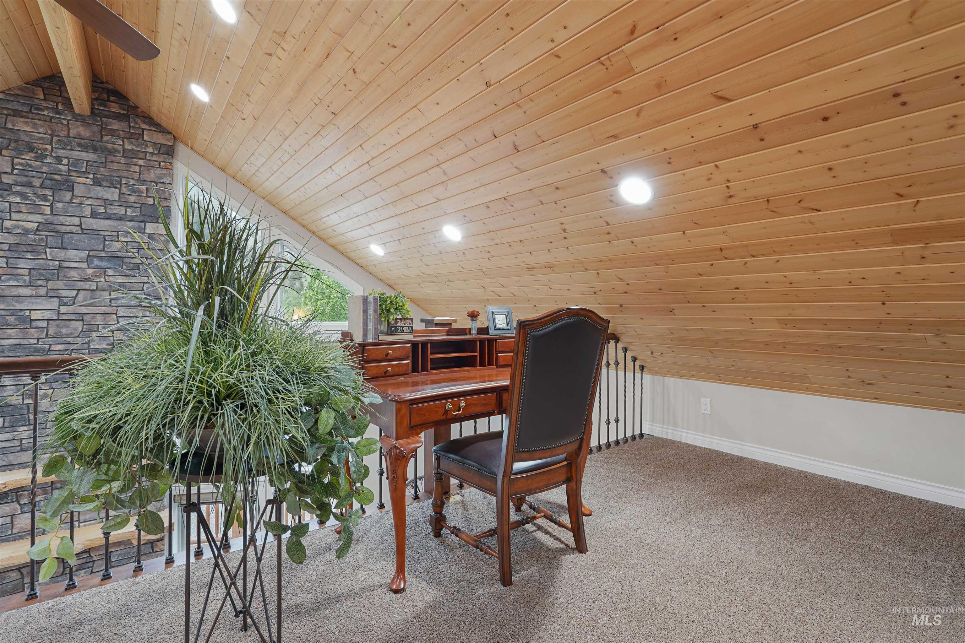 9 Autumn Blaze Lane Property Photo 18