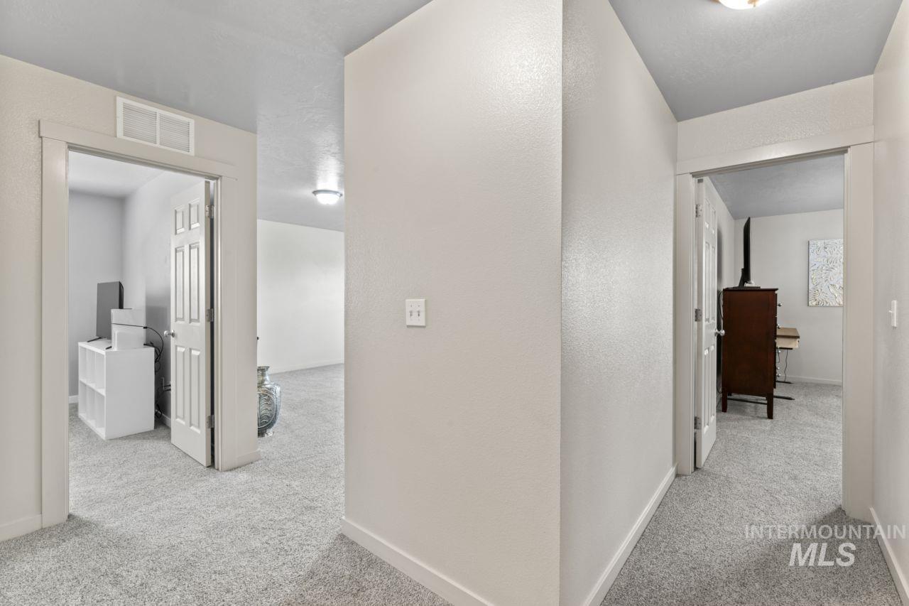4249 W Farlam Dr Property Photo 25