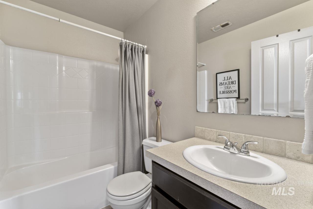 4249 W Farlam Dr Property Photo 38