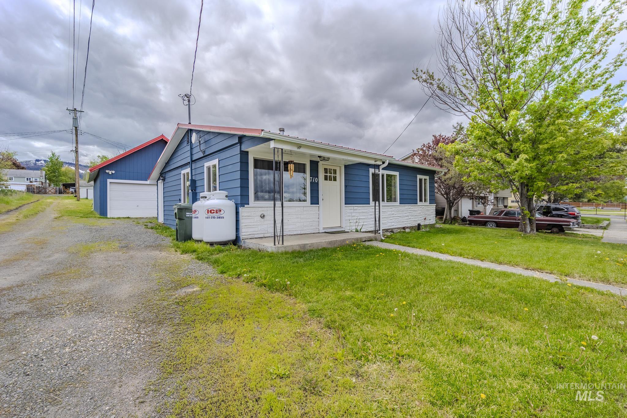 710 Elk Street Property Photo 1