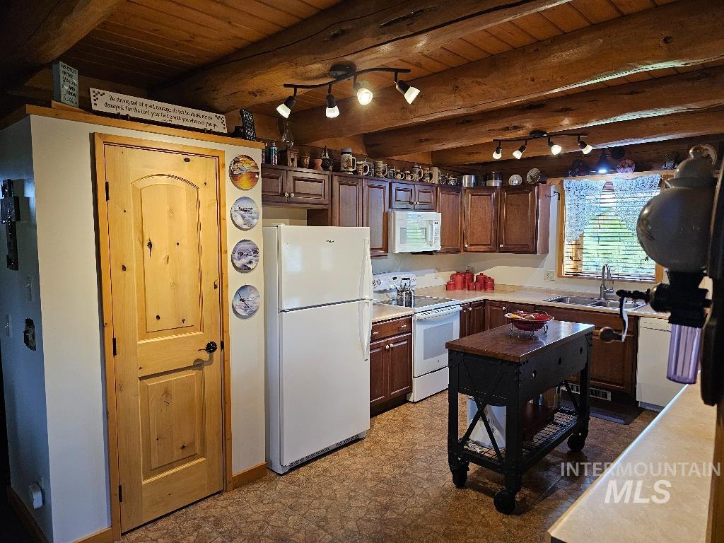 187 Golden Acres Dr Property Photo 23