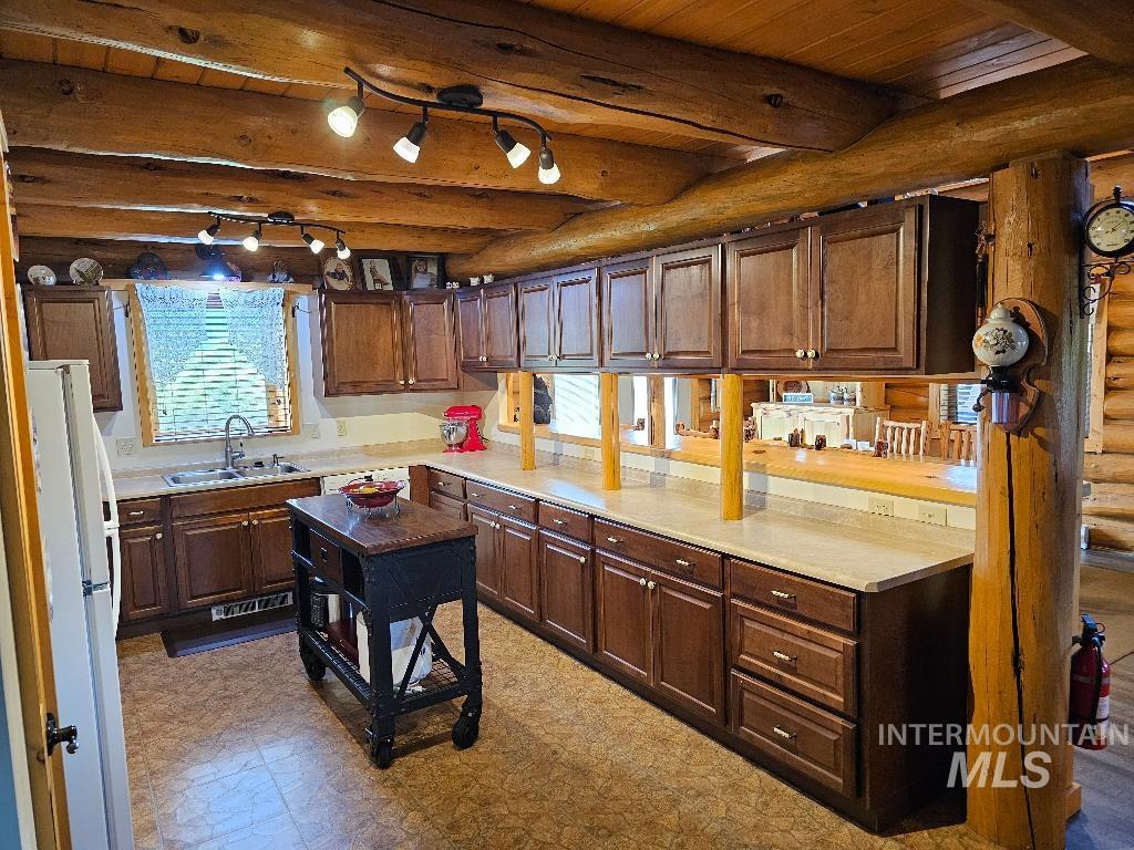 187 Golden Acres Dr Property Photo 24
