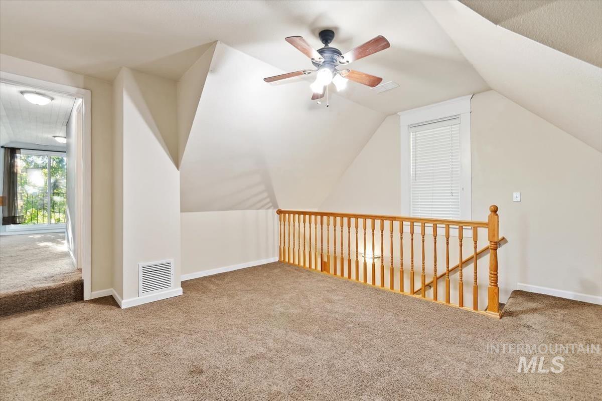 316 Maple Avenue Property Photo 26