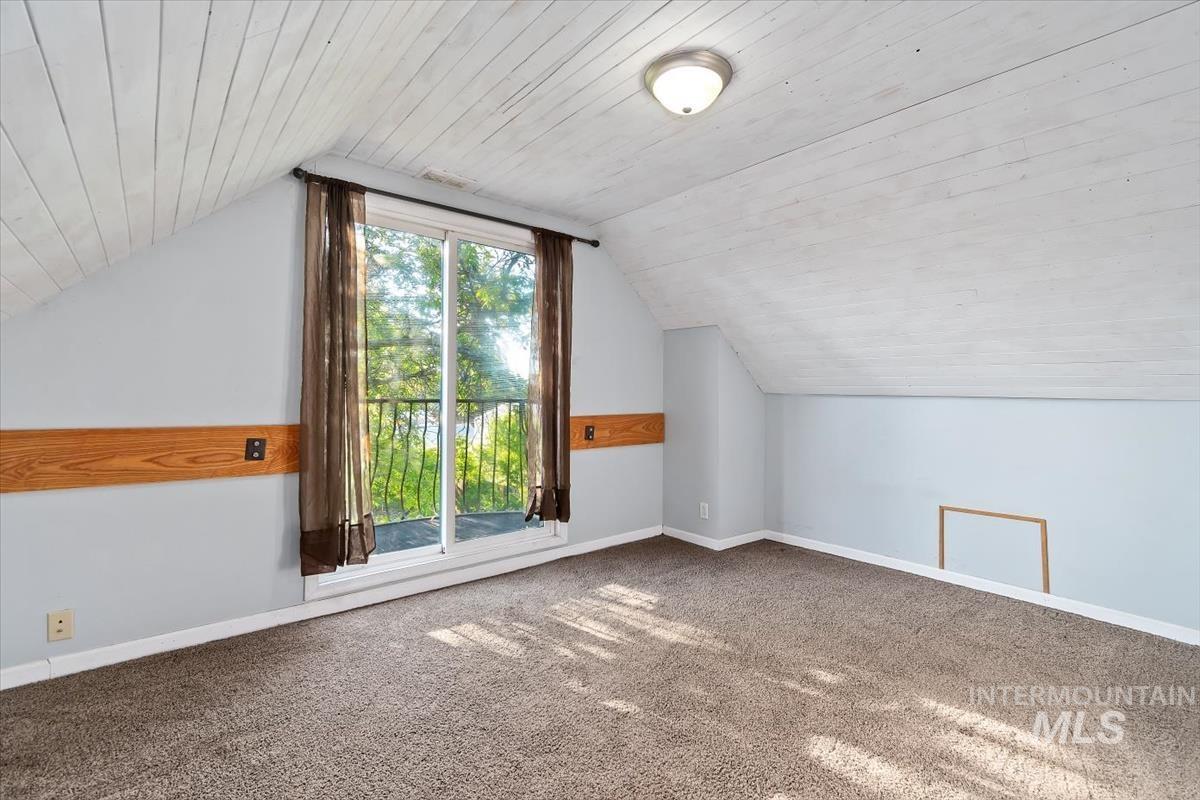 316 Maple Avenue Property Photo 27