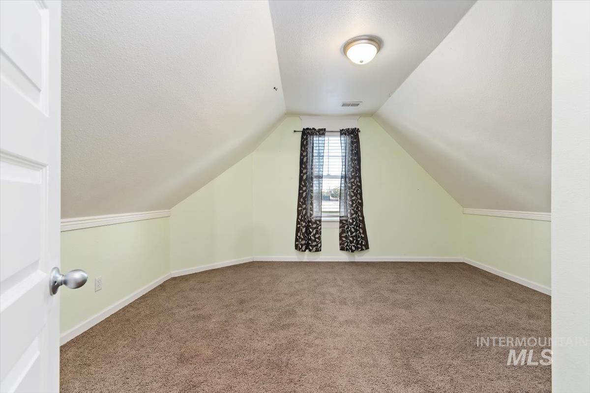 316 Maple Avenue Property Photo 28