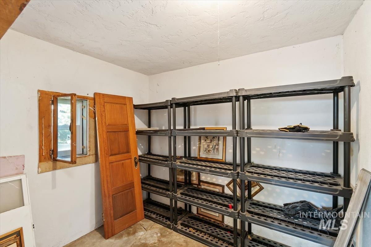 316 Maple Avenue Property Photo 47
