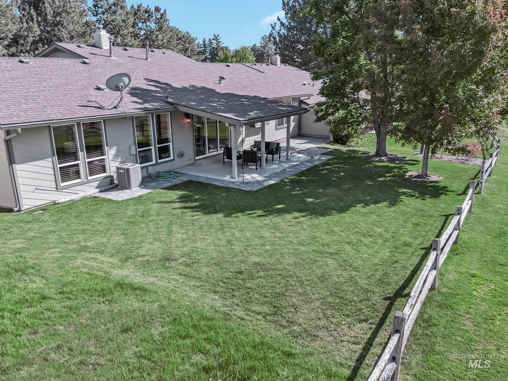 810 N Eagle Hills Way Property Photo 35