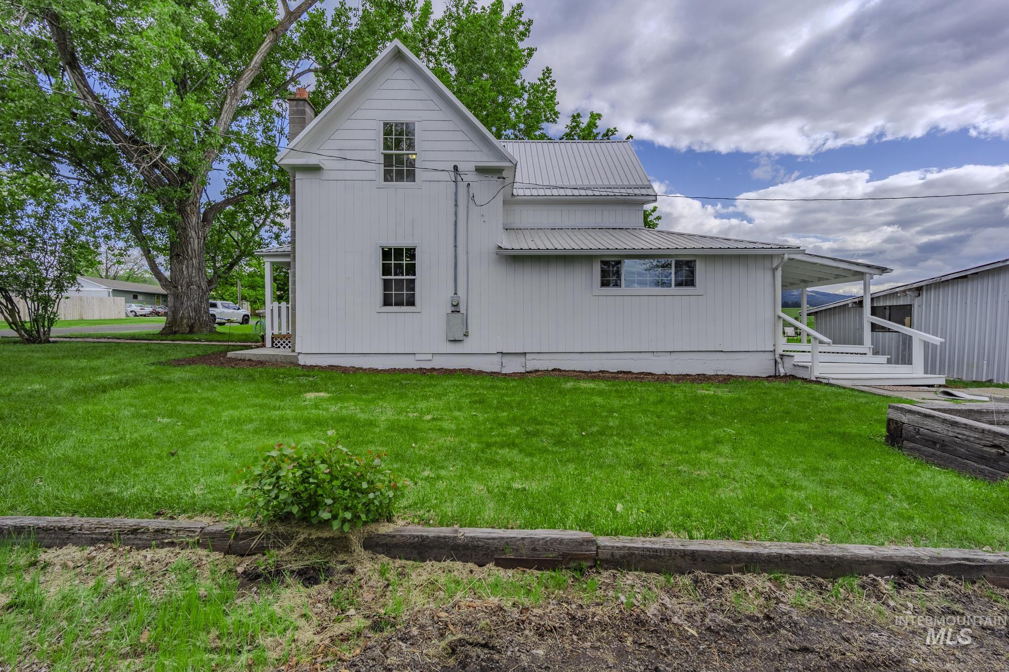1304 Scott Street Property Photo 4