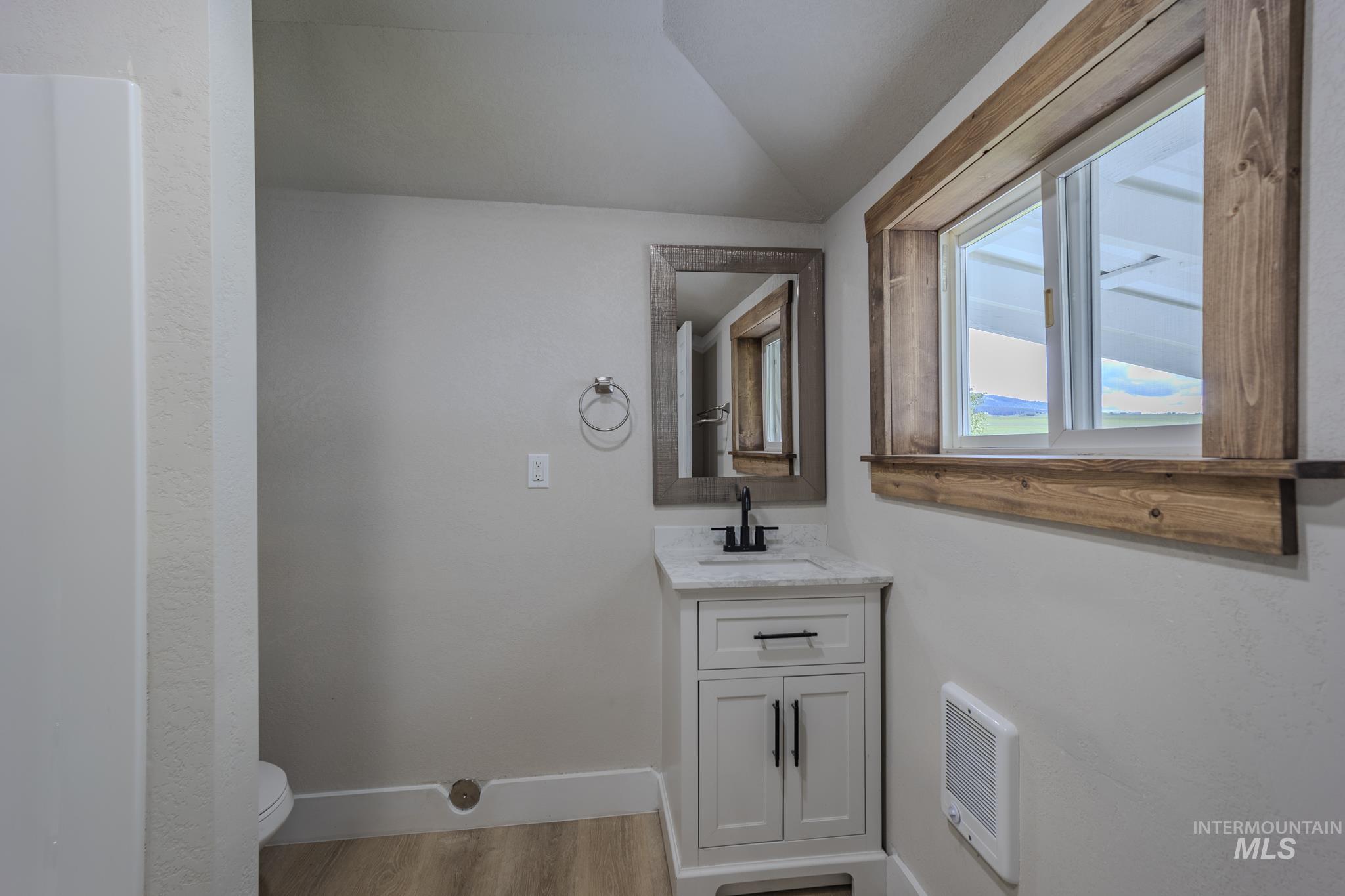 1304 Scott Street Property Photo 26