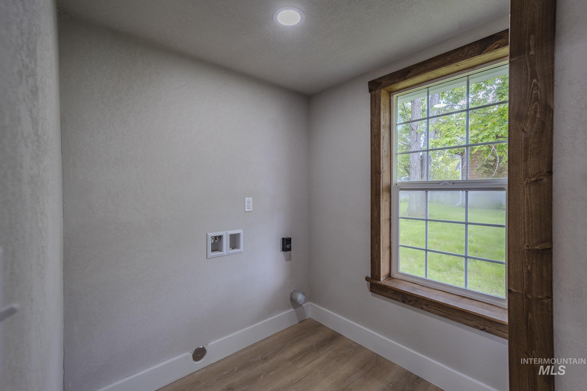 1304 Scott Street Property Photo 28