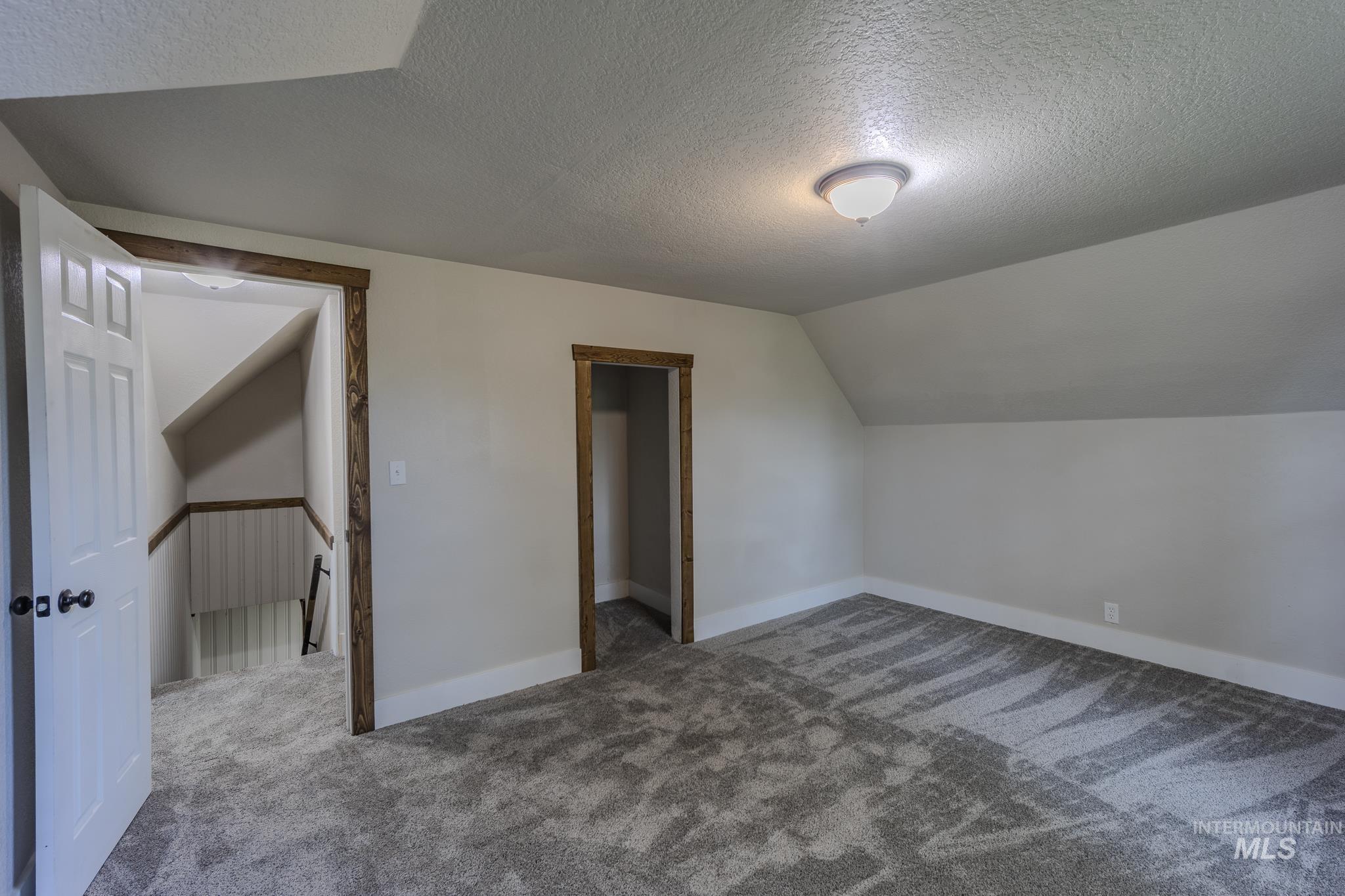 1304 Scott Street Property Photo 33