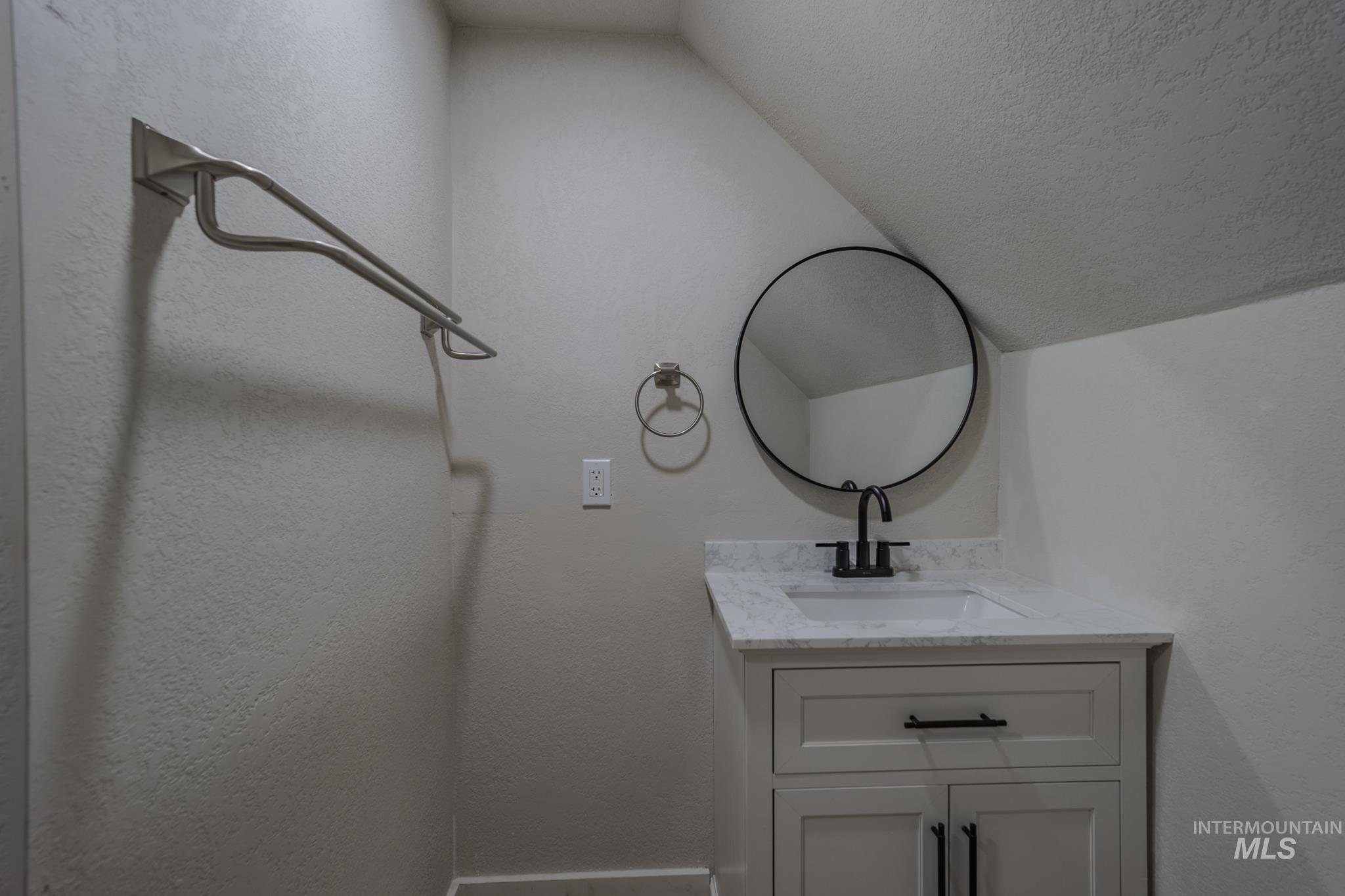 1304 Scott Street Property Photo 35