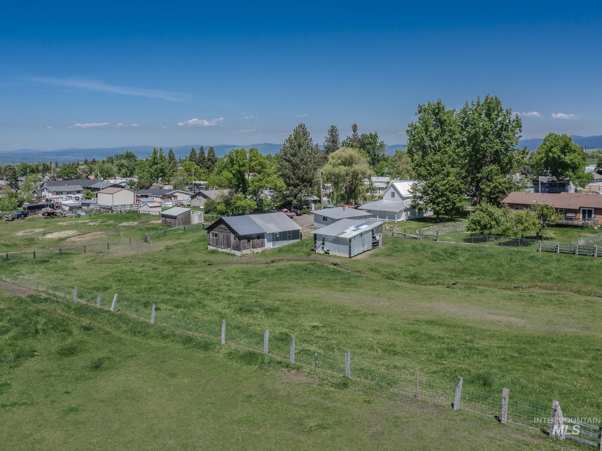 1304 Scott Street Property Photo 43