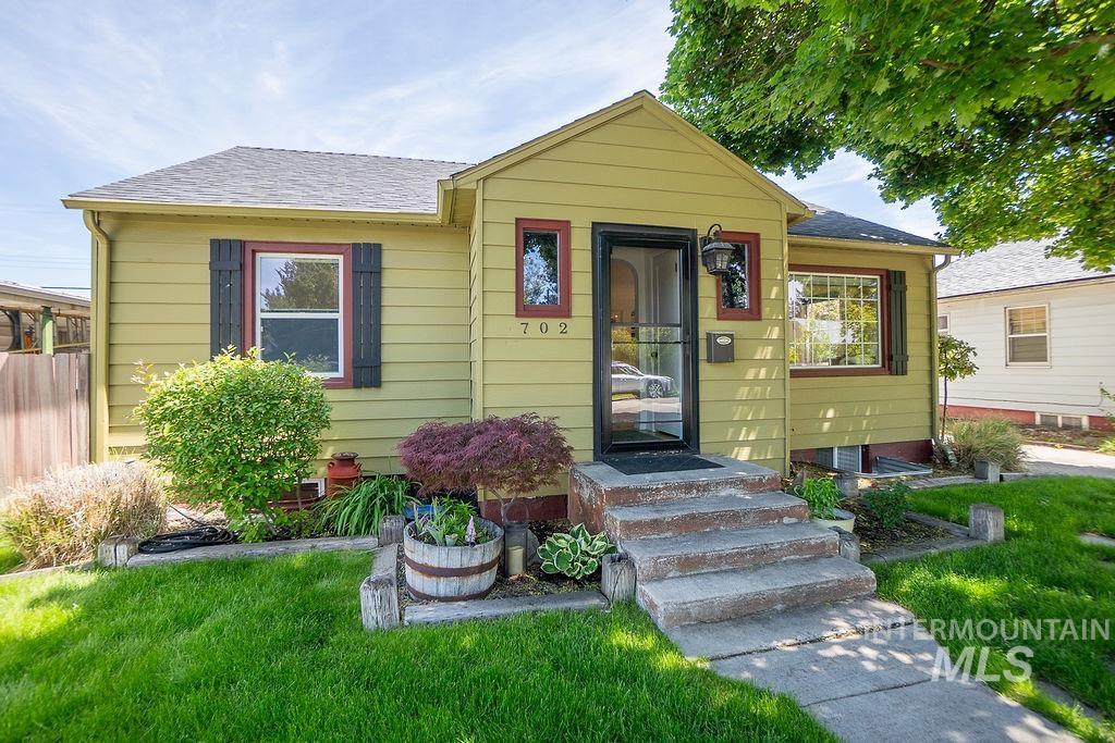 702 S Opal St Property Photo 36