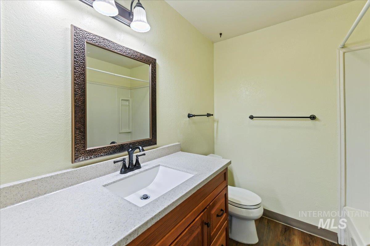 2429 Cherry St Property Photo 13