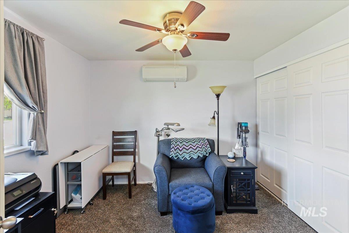 2429 Cherry St Property Photo 17