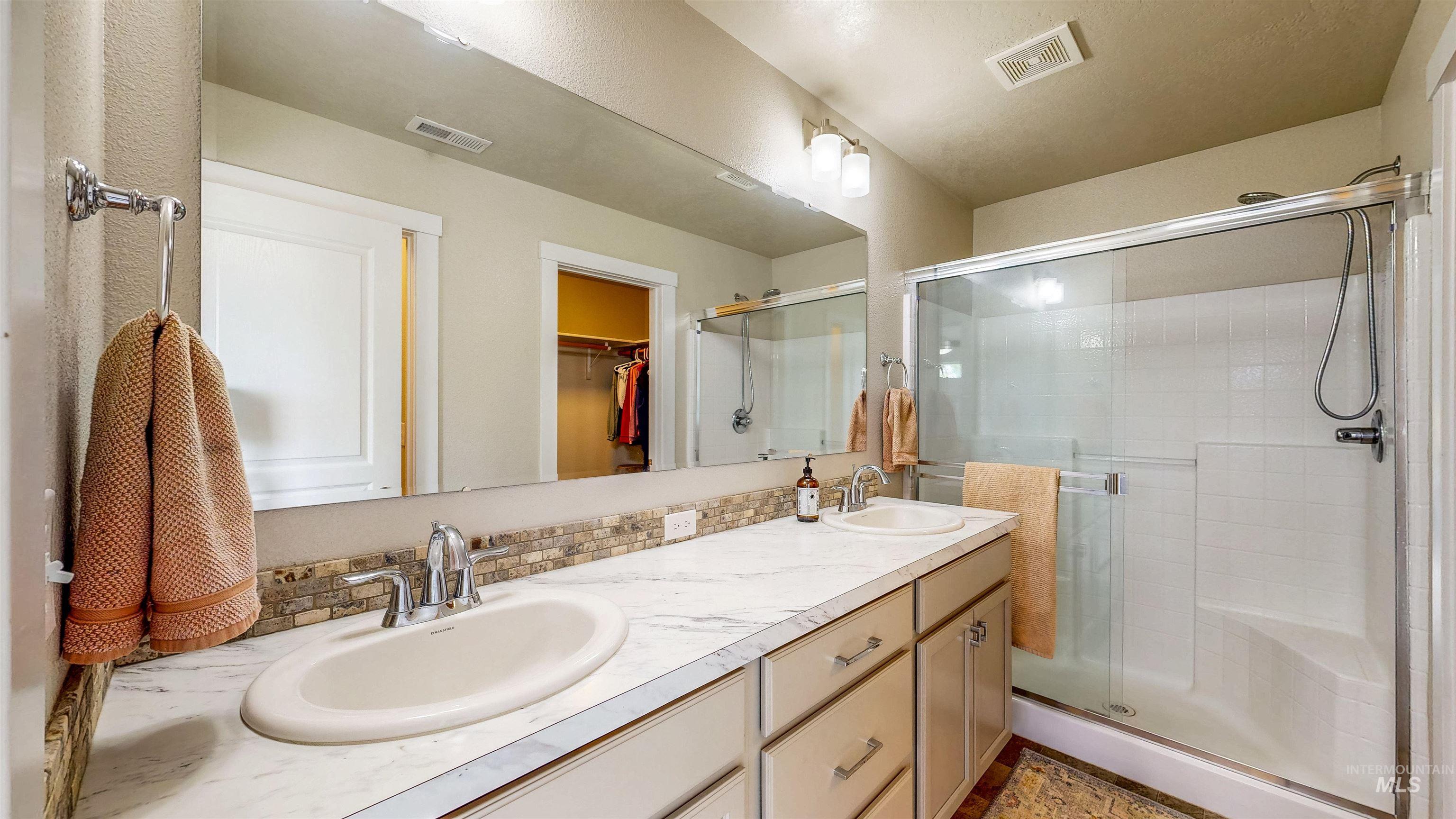 161 S Baraya Way Property Photo 20