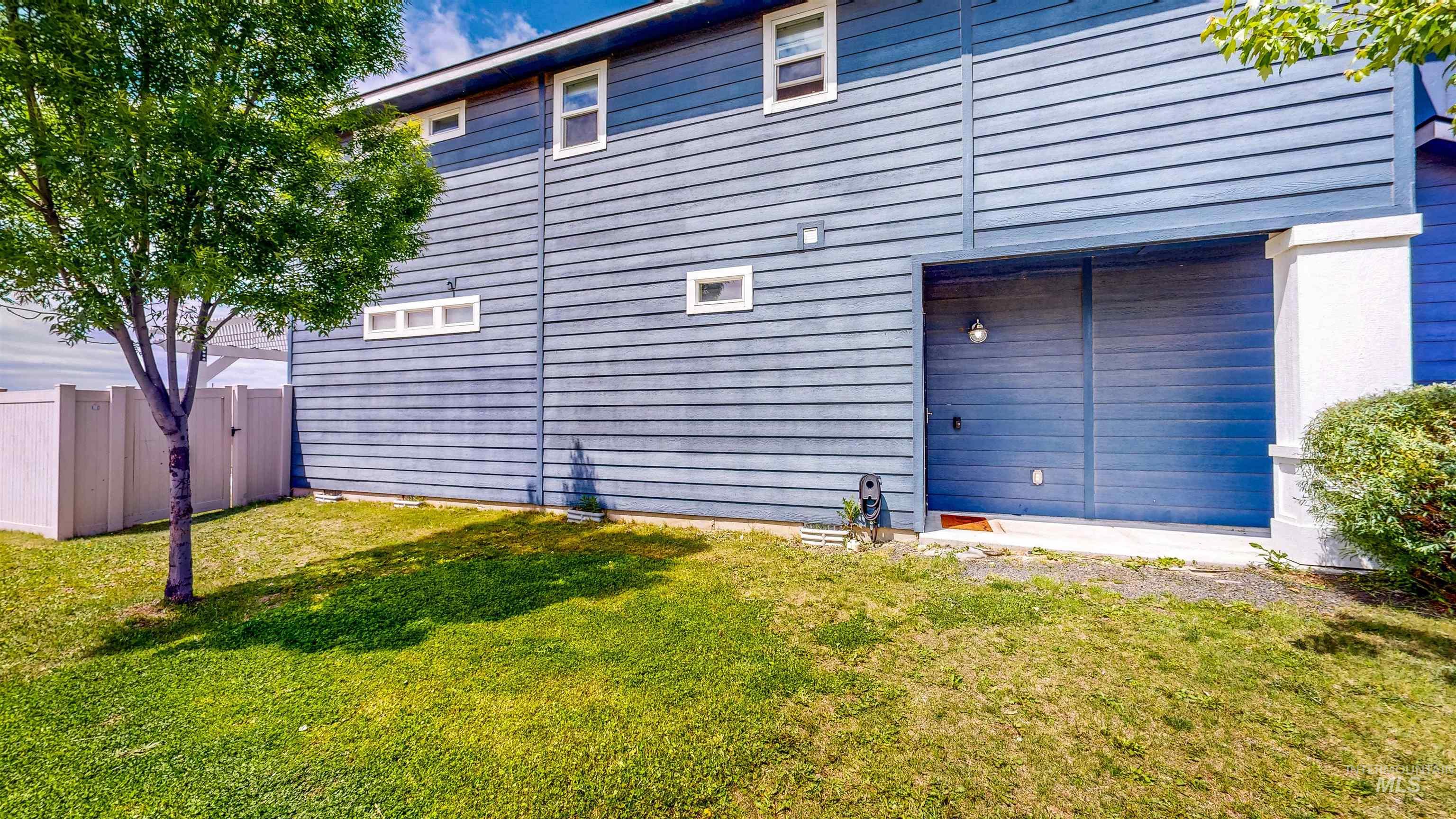 161 S Baraya Way Property Photo 38