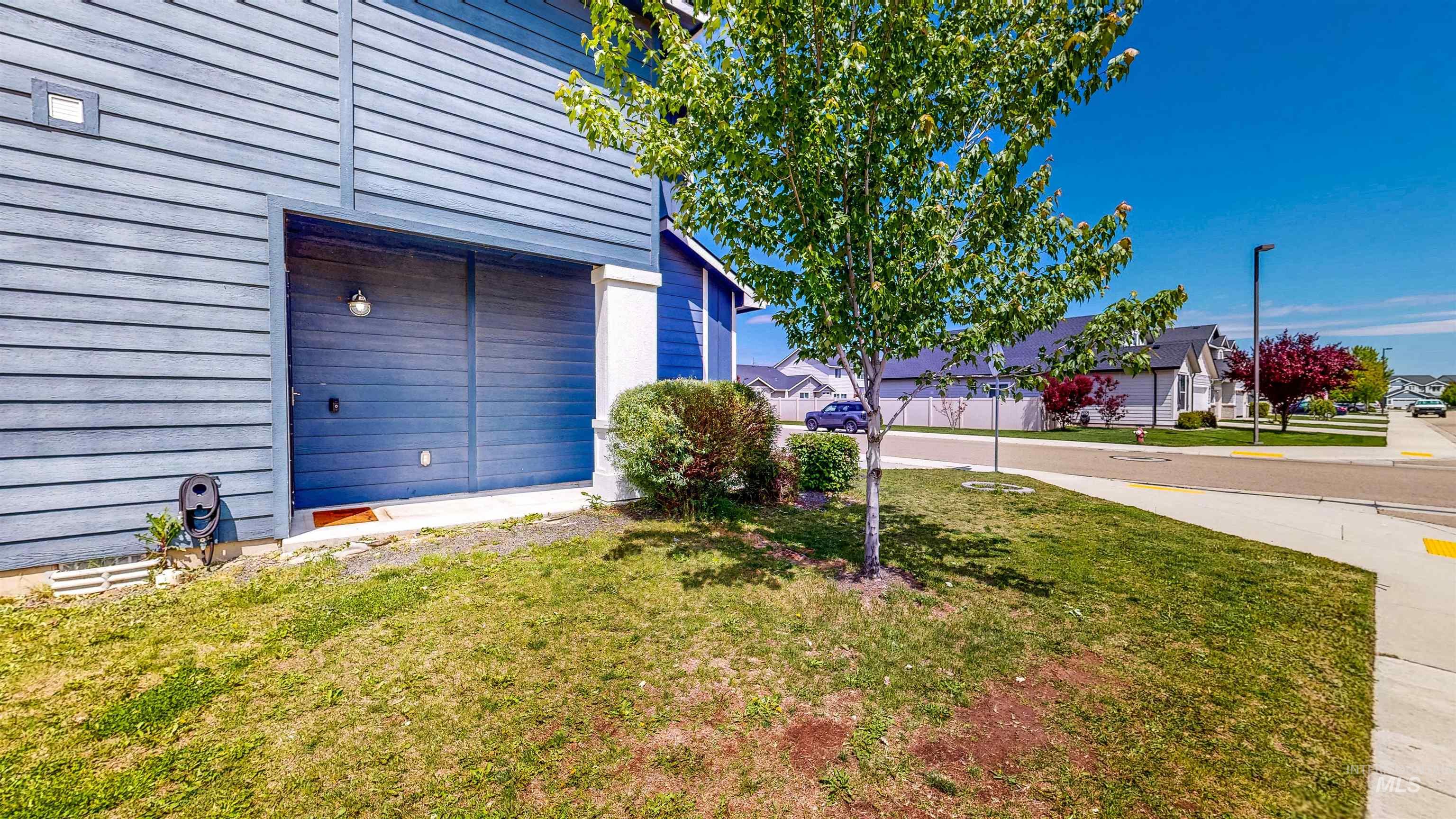 161 S Baraya Way Property Photo 40