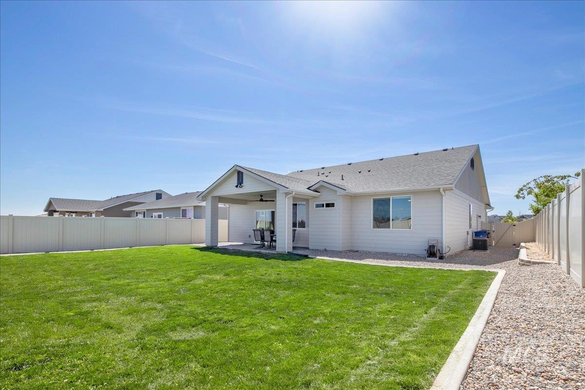 11638 W Quintale Dr. Property Photo 26