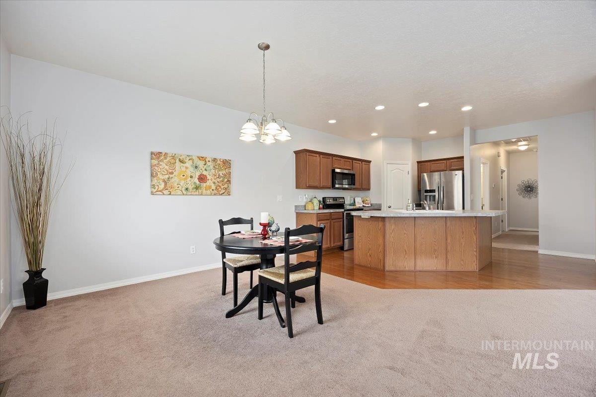 182 New Hampshire Way Property Photo 11