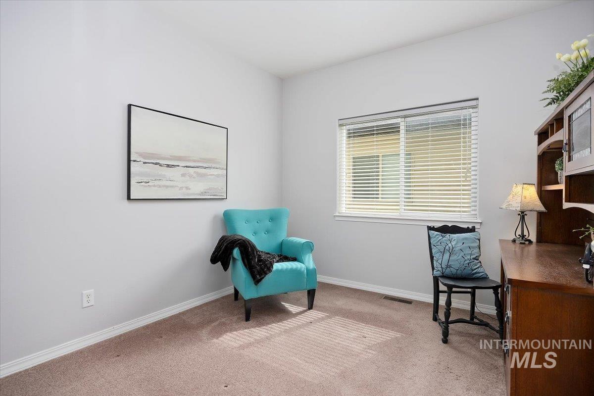 182 New Hampshire Way Property Photo 18