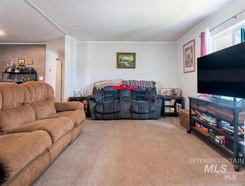 701 Monte Vista Dr Property Photo 4