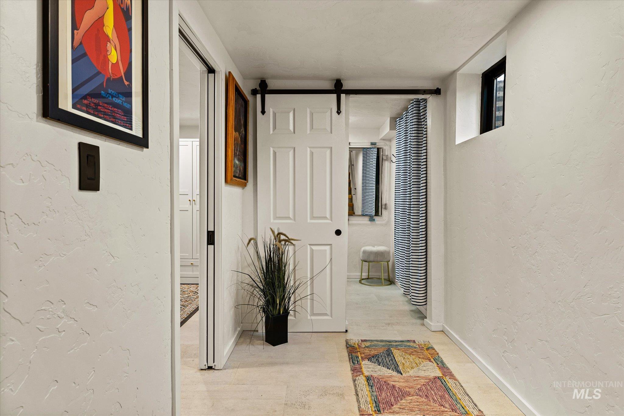 2402 Columbus Property Photo 31
