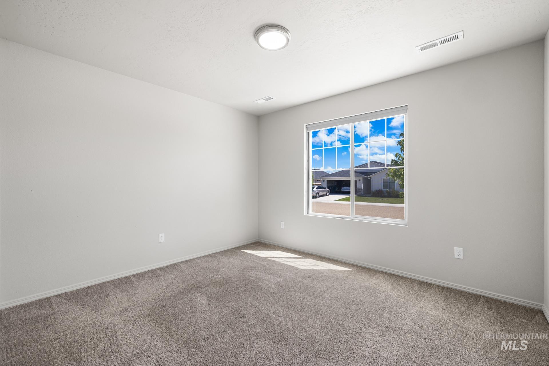 12850 Conner St Property Photo 30