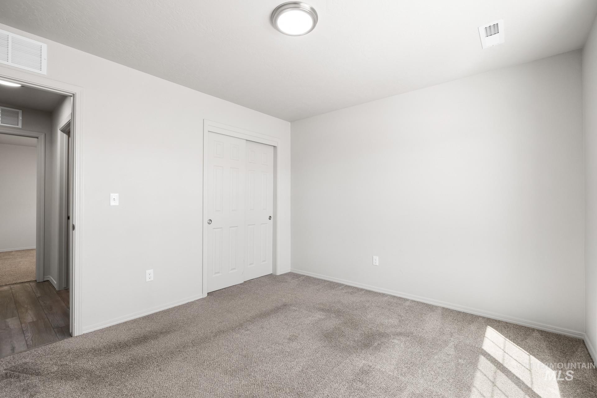12850 Conner St Property Photo 31
