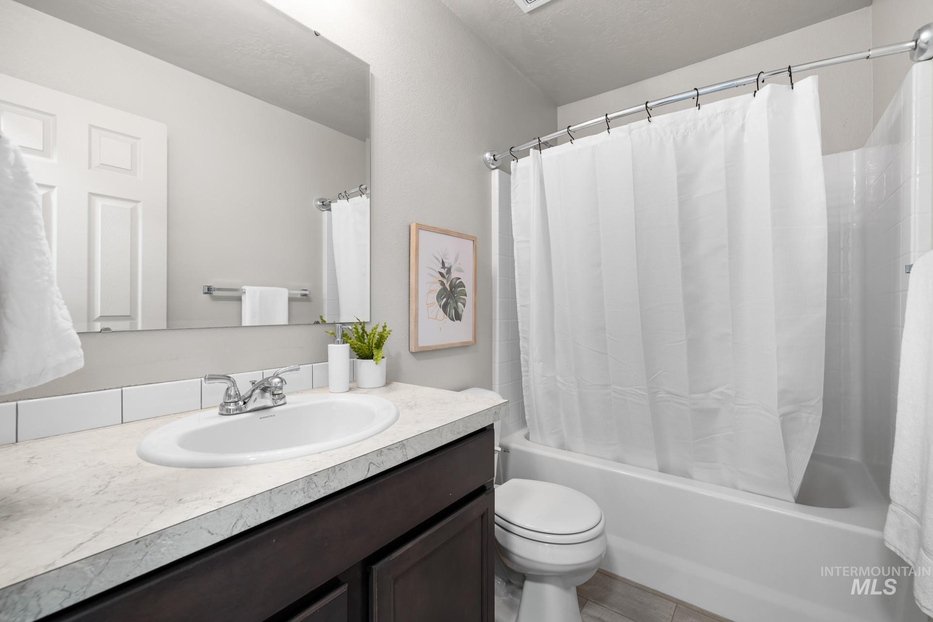 12850 Conner St Property Photo 37