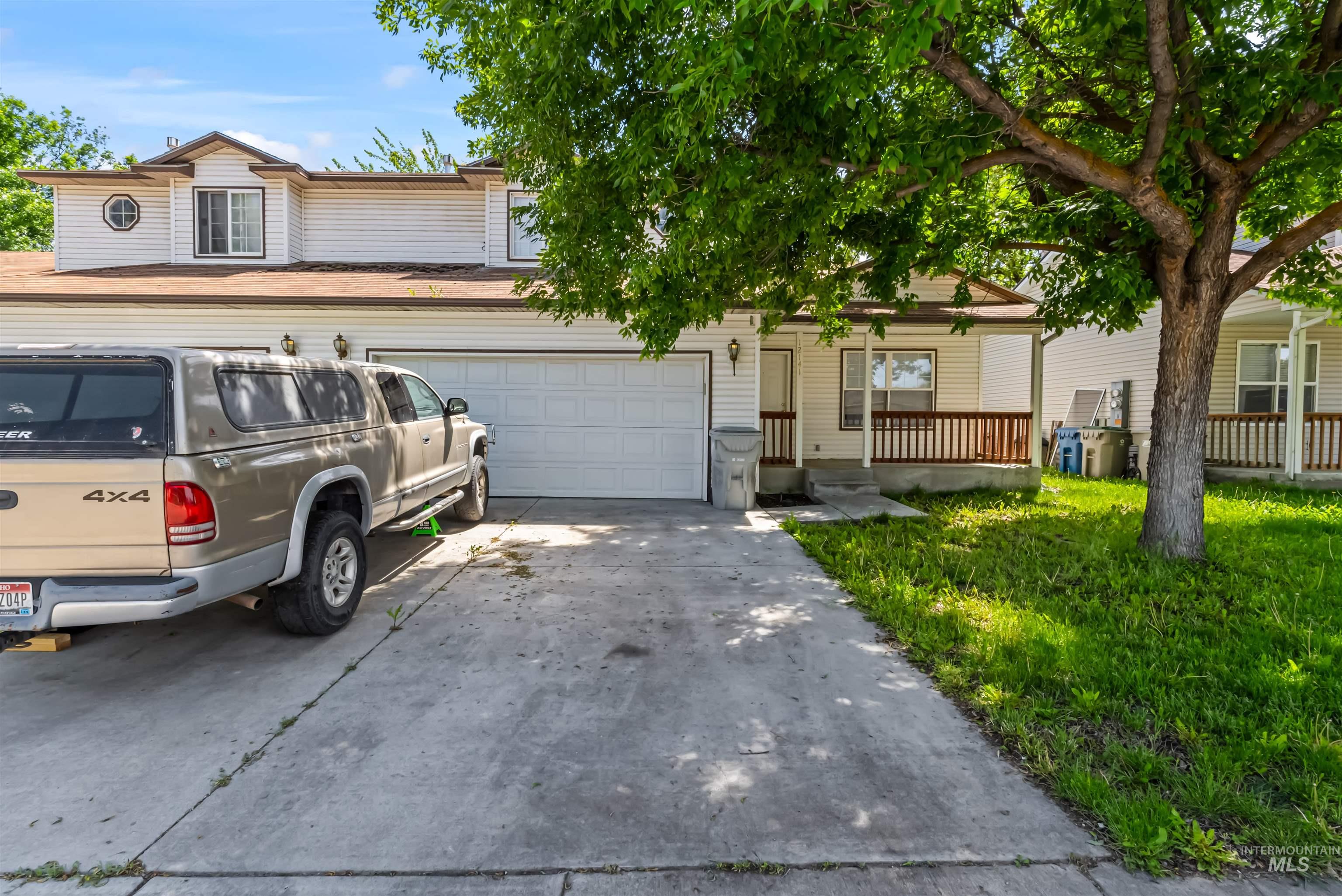 12141 W Alfred St Property Photo 2