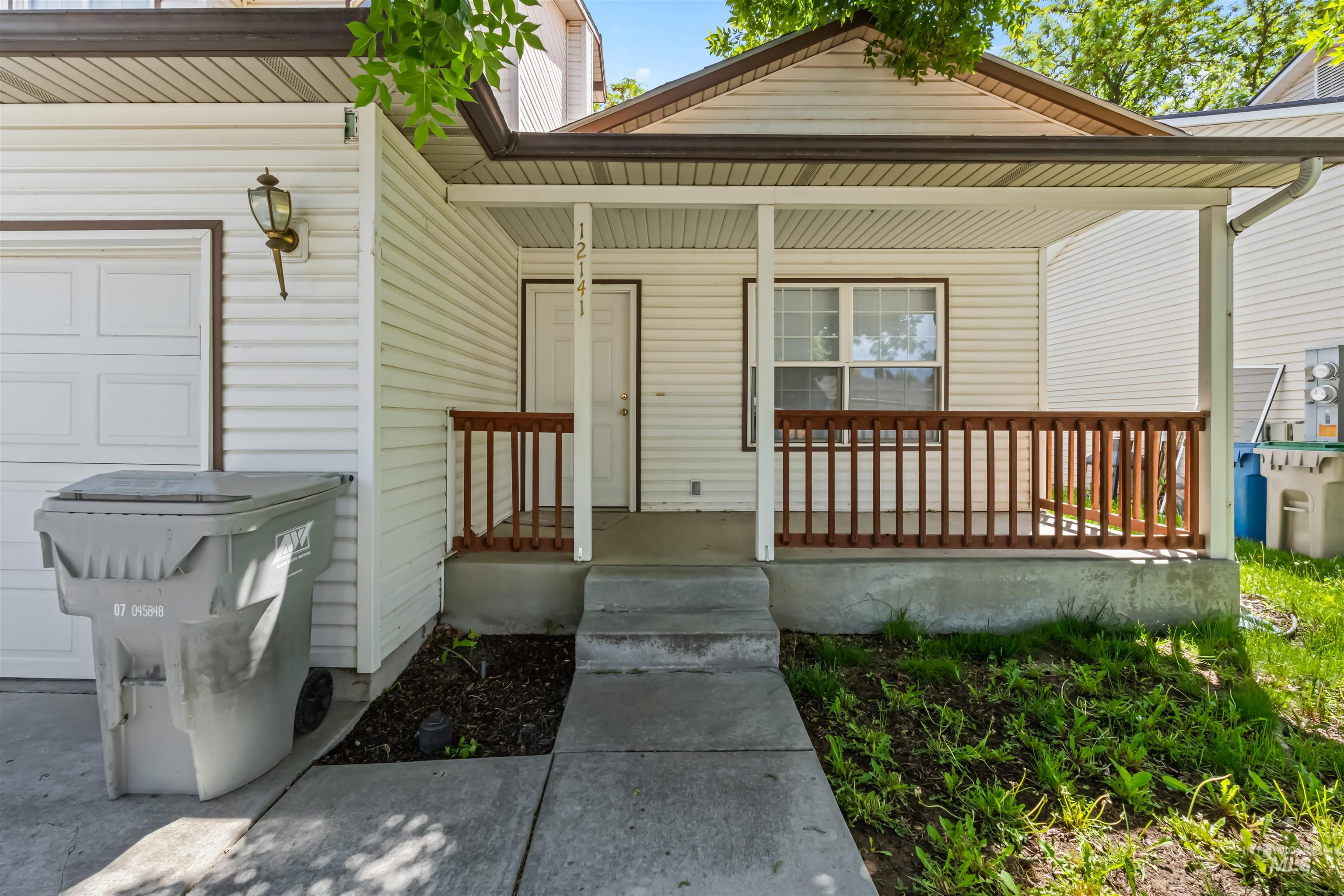 12141 W Alfred St Property Photo 3