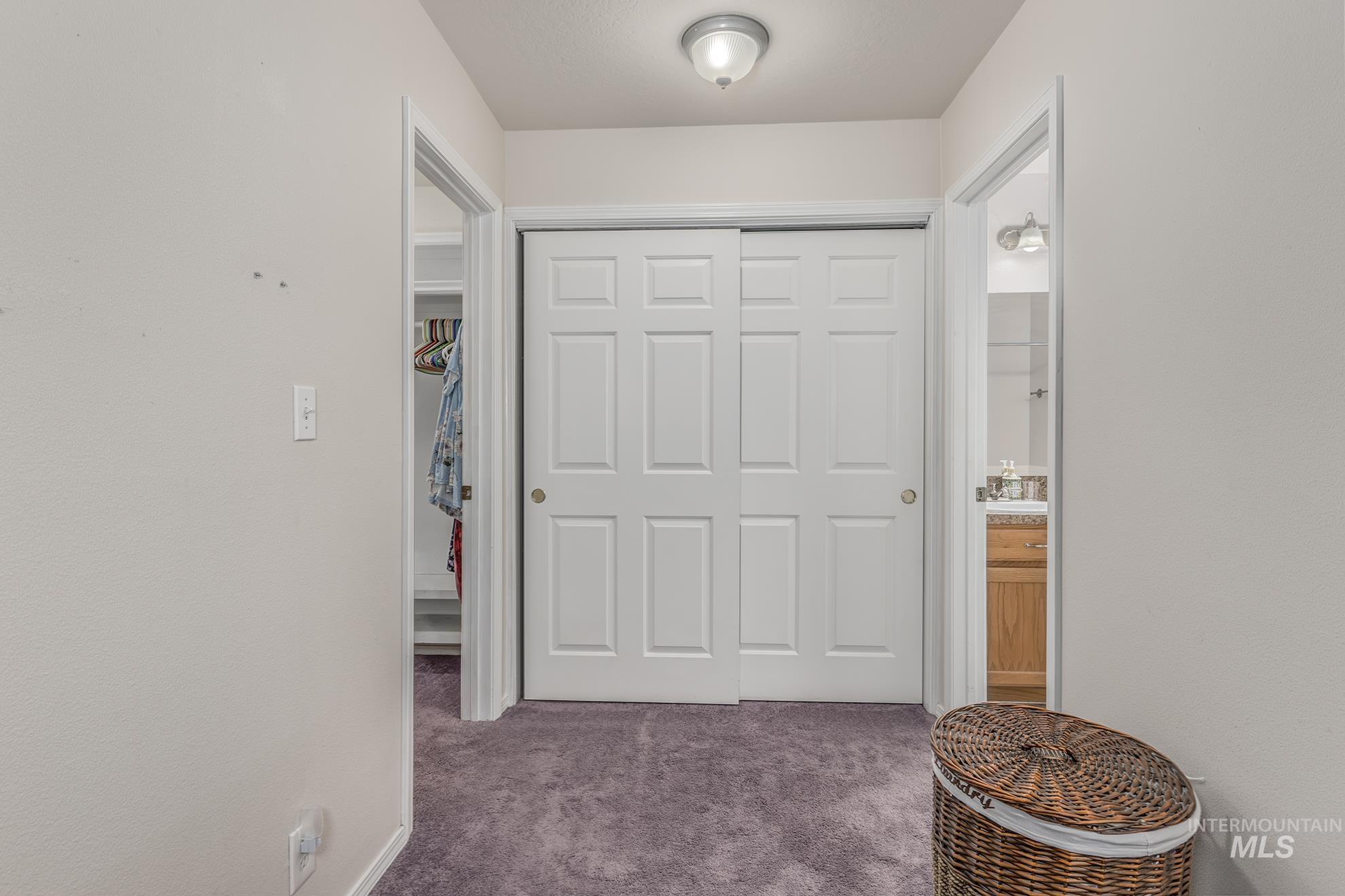 910 Jonathan Street Property Photo 21