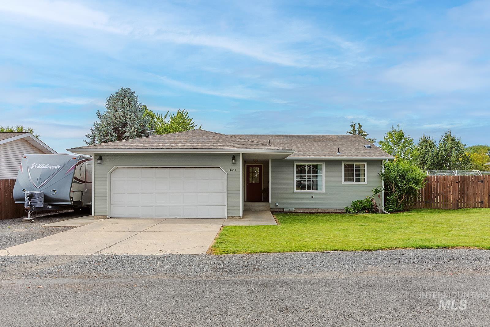 1634 Birch Avenue Property Photo 1