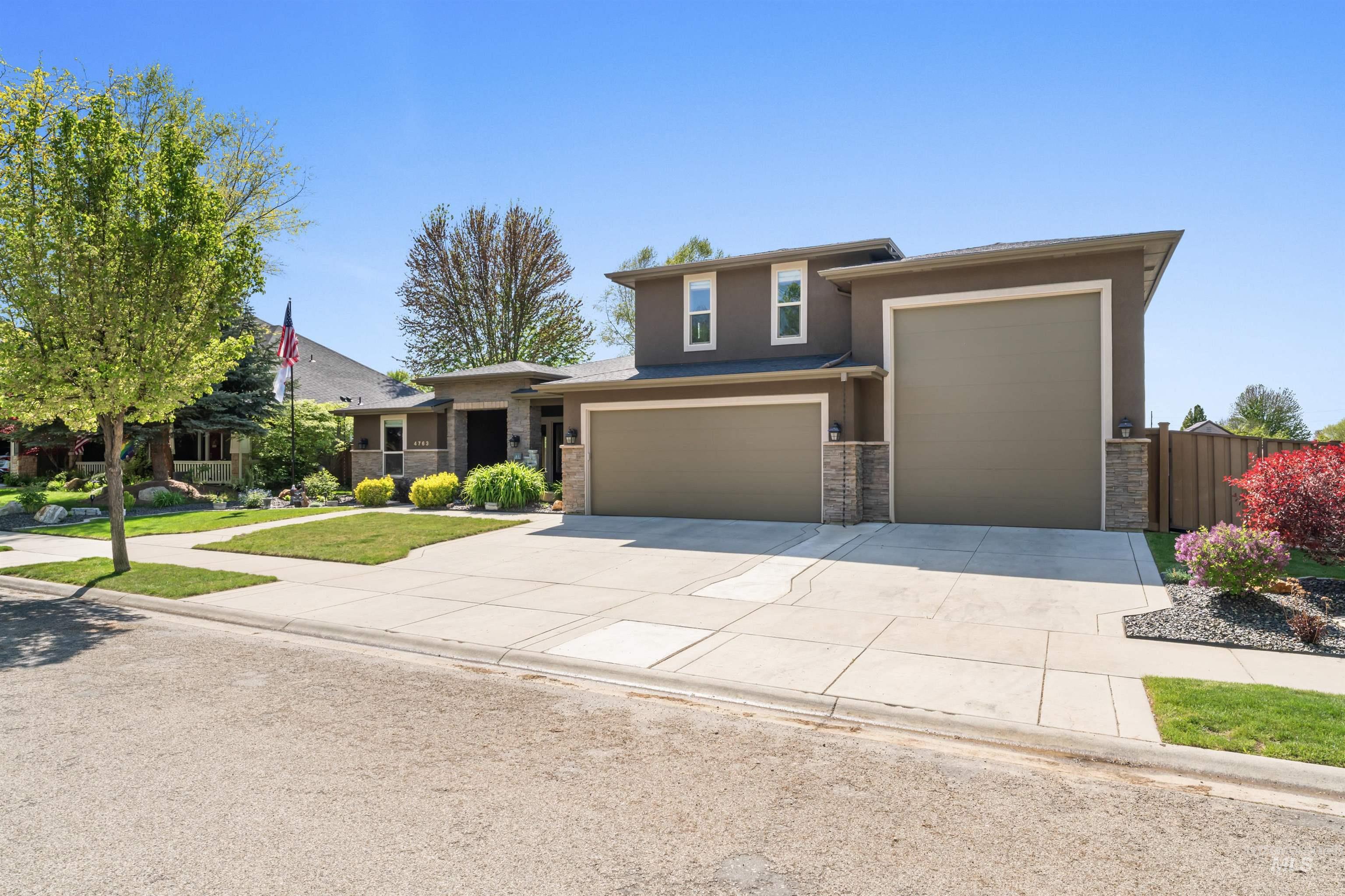 4763 S Skyridge Way Property Photo 4