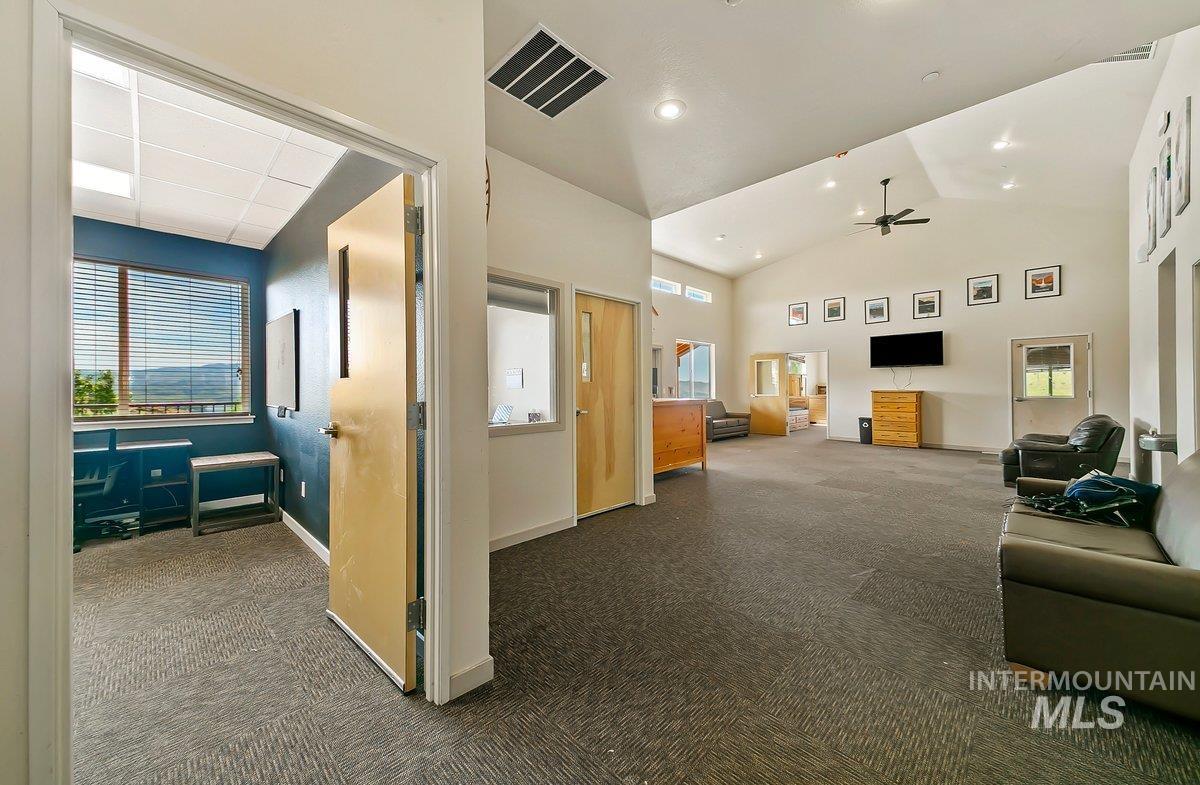 5001 Cherry Gulch Lane Property Photo 16