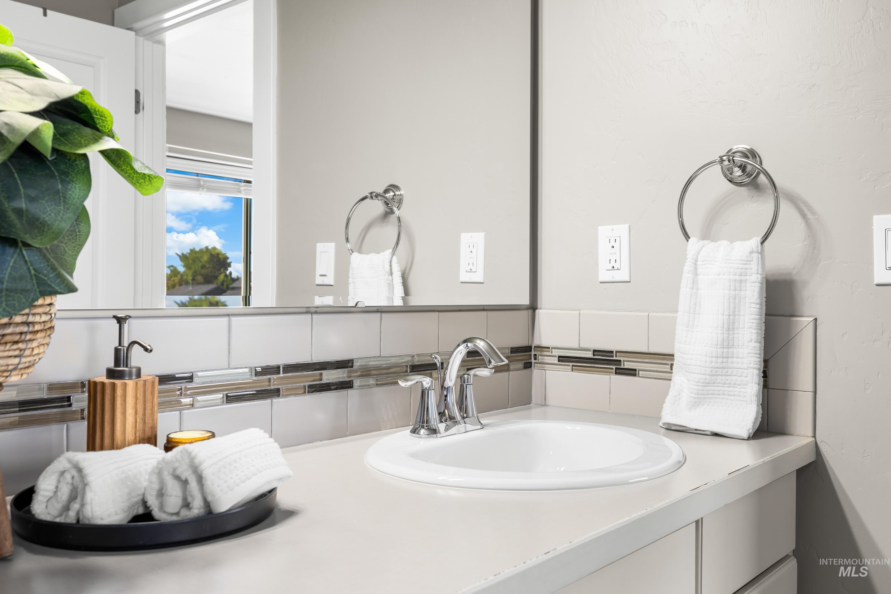 11661 W Baserri Property Photo 33