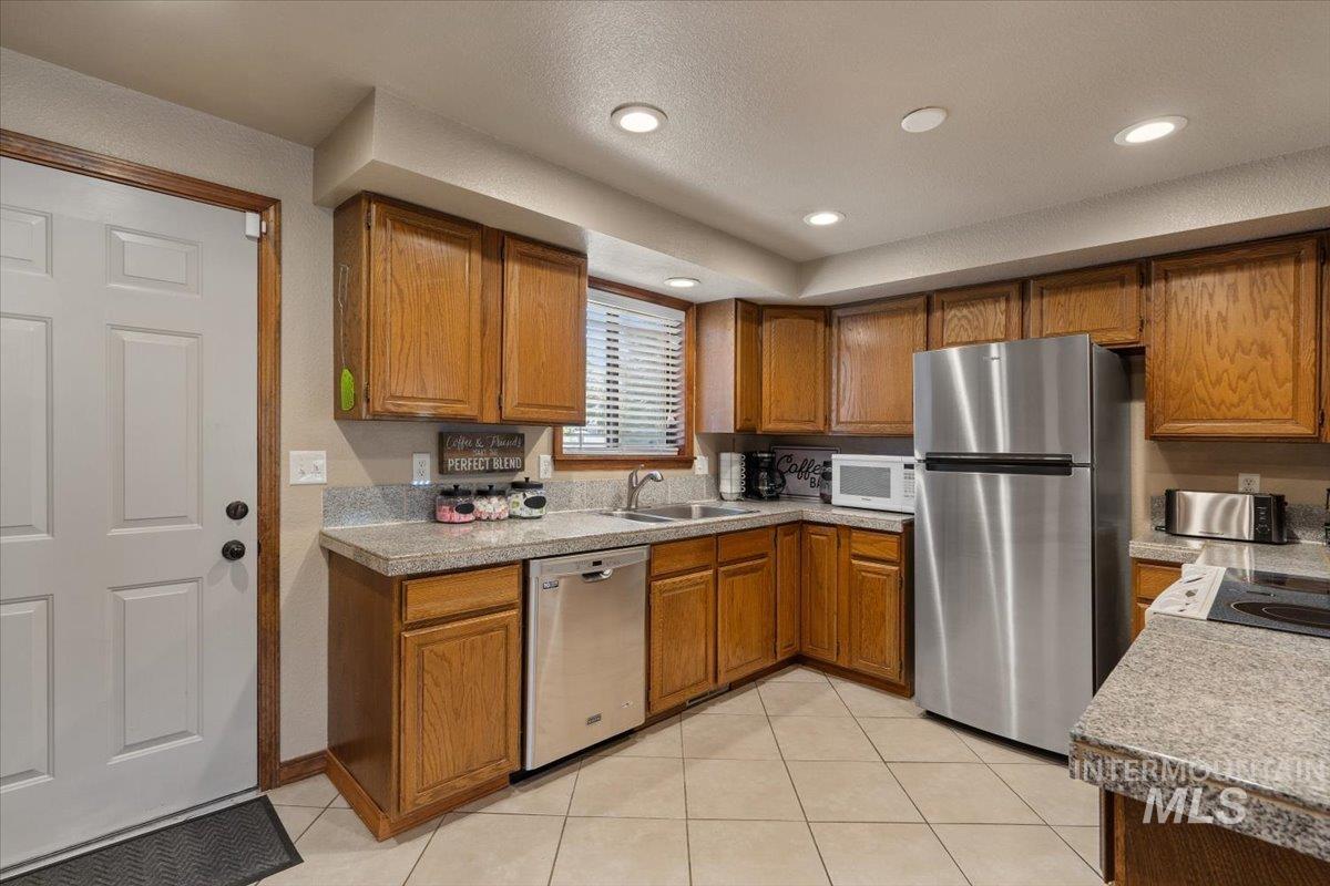 502 Lake Cascade Parkway Property Photo 14