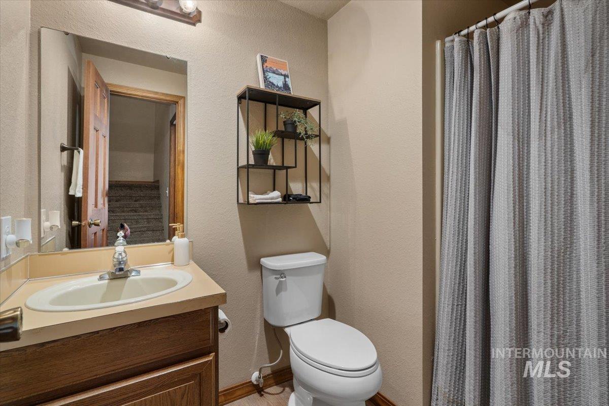 502 Lake Cascade Parkway Property Photo 18