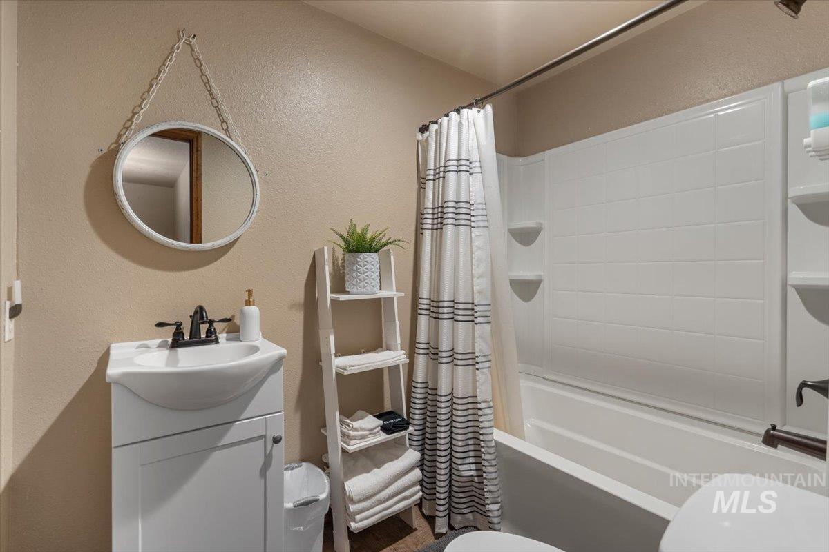 502 Lake Cascade Parkway Property Photo 24