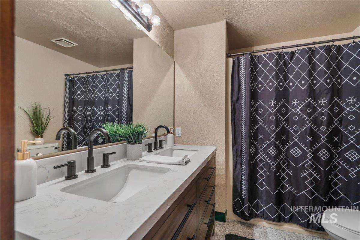 502 Lake Cascade Parkway Property Photo 33