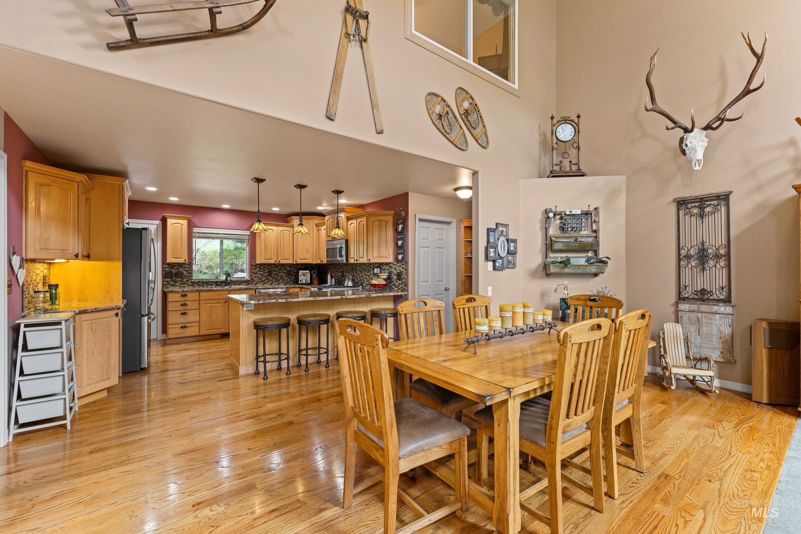 1611 Woodhaven Lane Property Photo 12