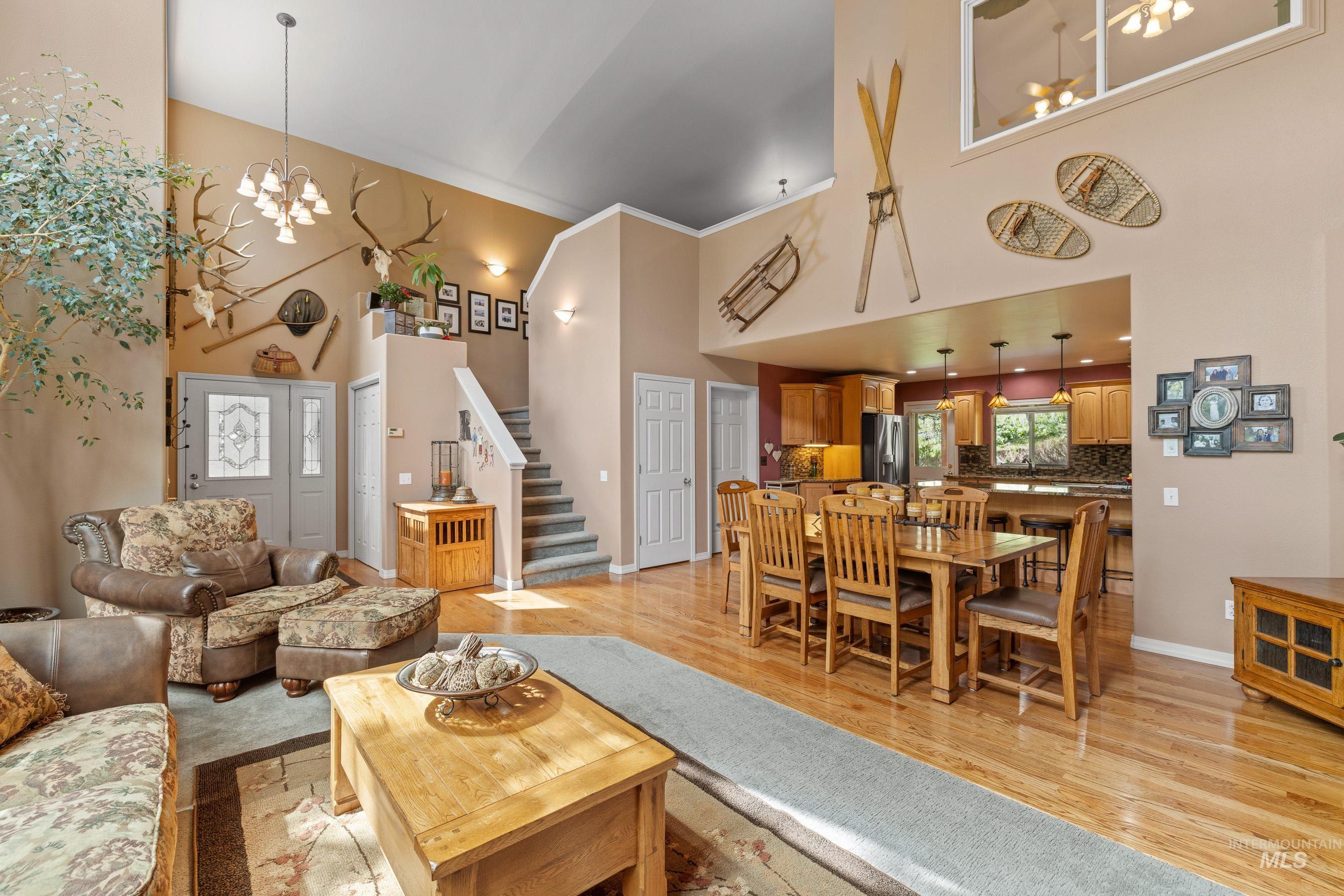 1611 Woodhaven Lane Property Photo 19