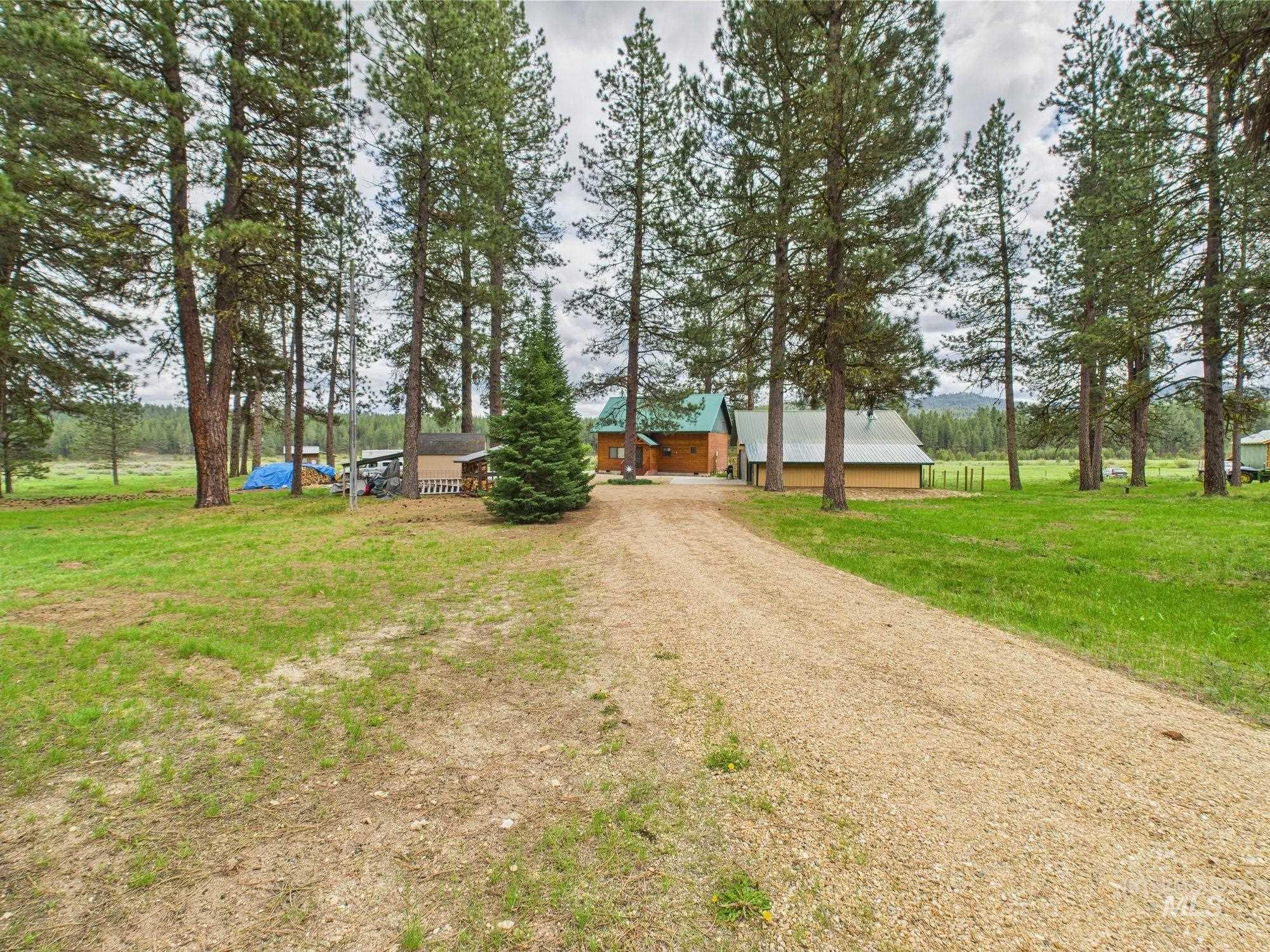 19 Hack Ln Property Photo 3