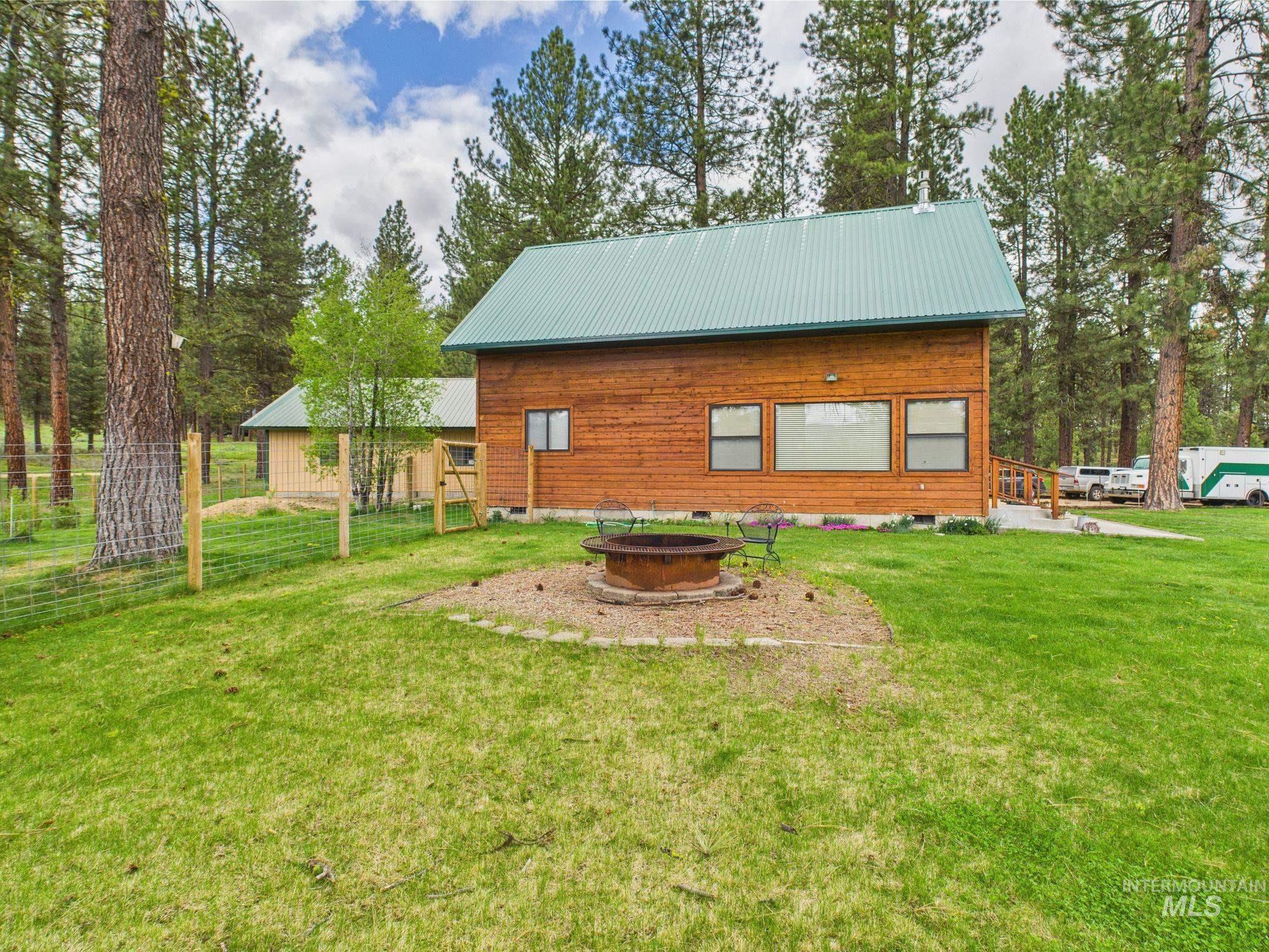 19 Hack Ln Property Photo 8