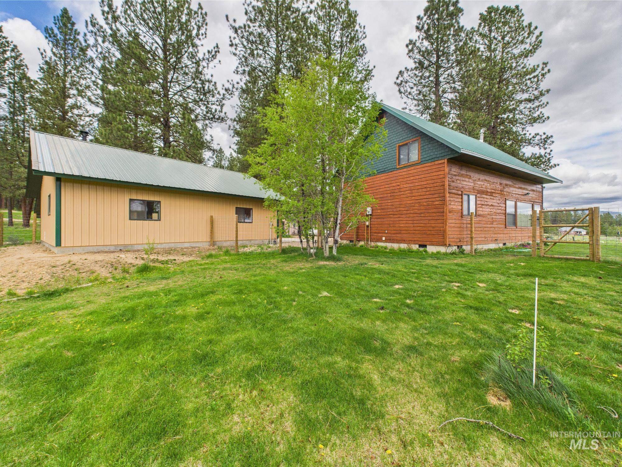 19 Hack Ln Property Photo 9