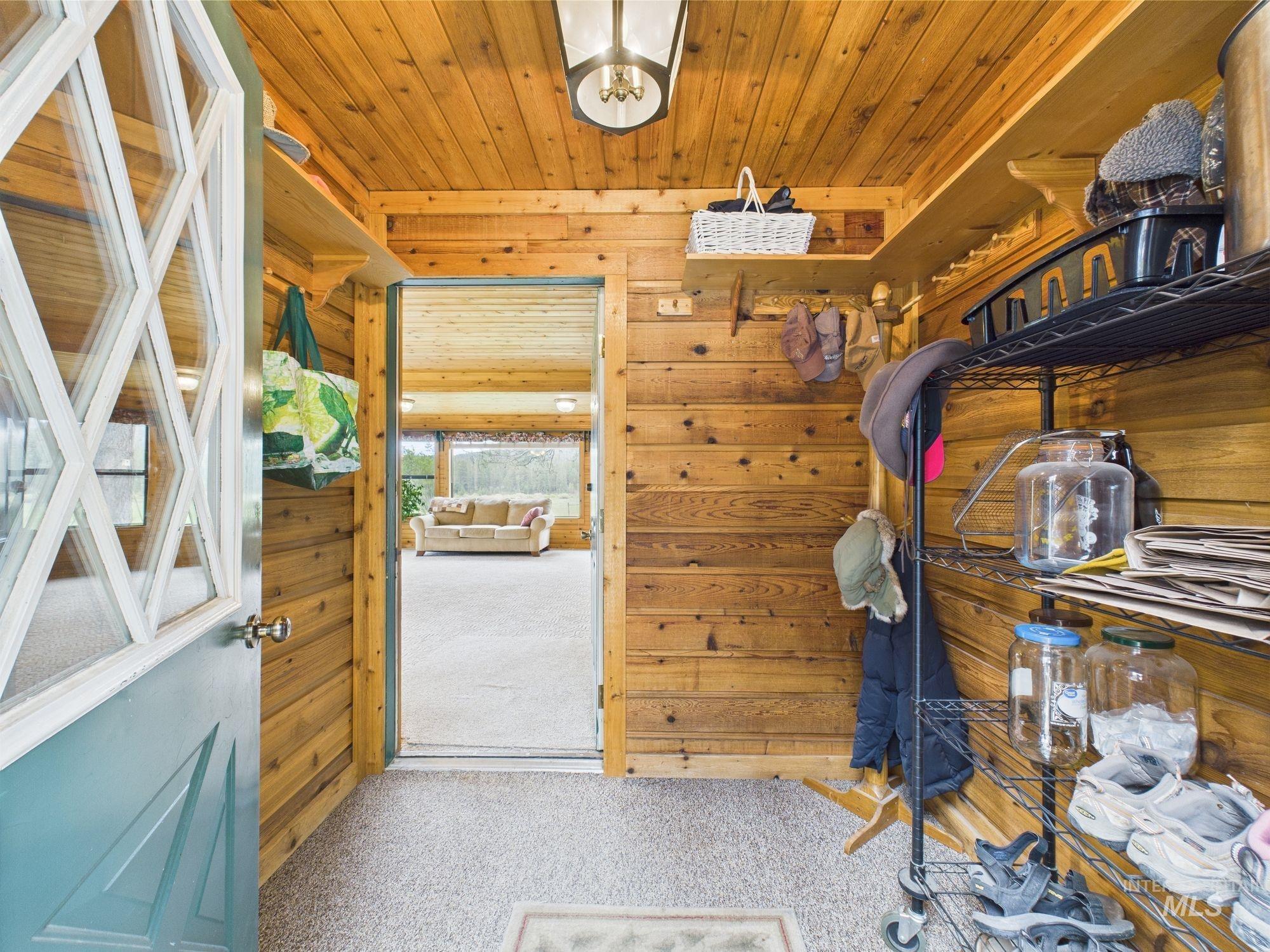 19 Hack Ln Property Photo 20