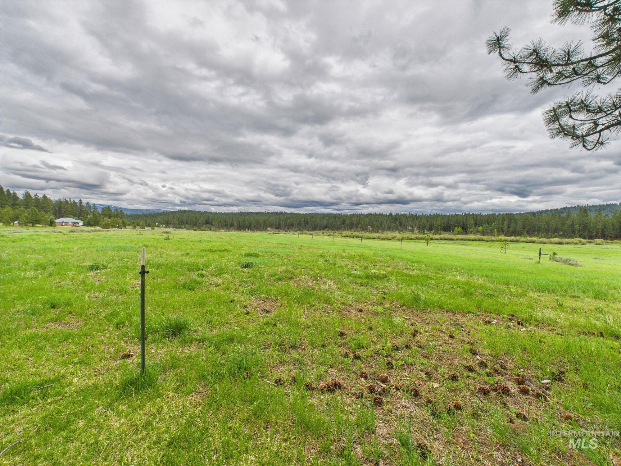 19 Hack Ln Property Photo 40